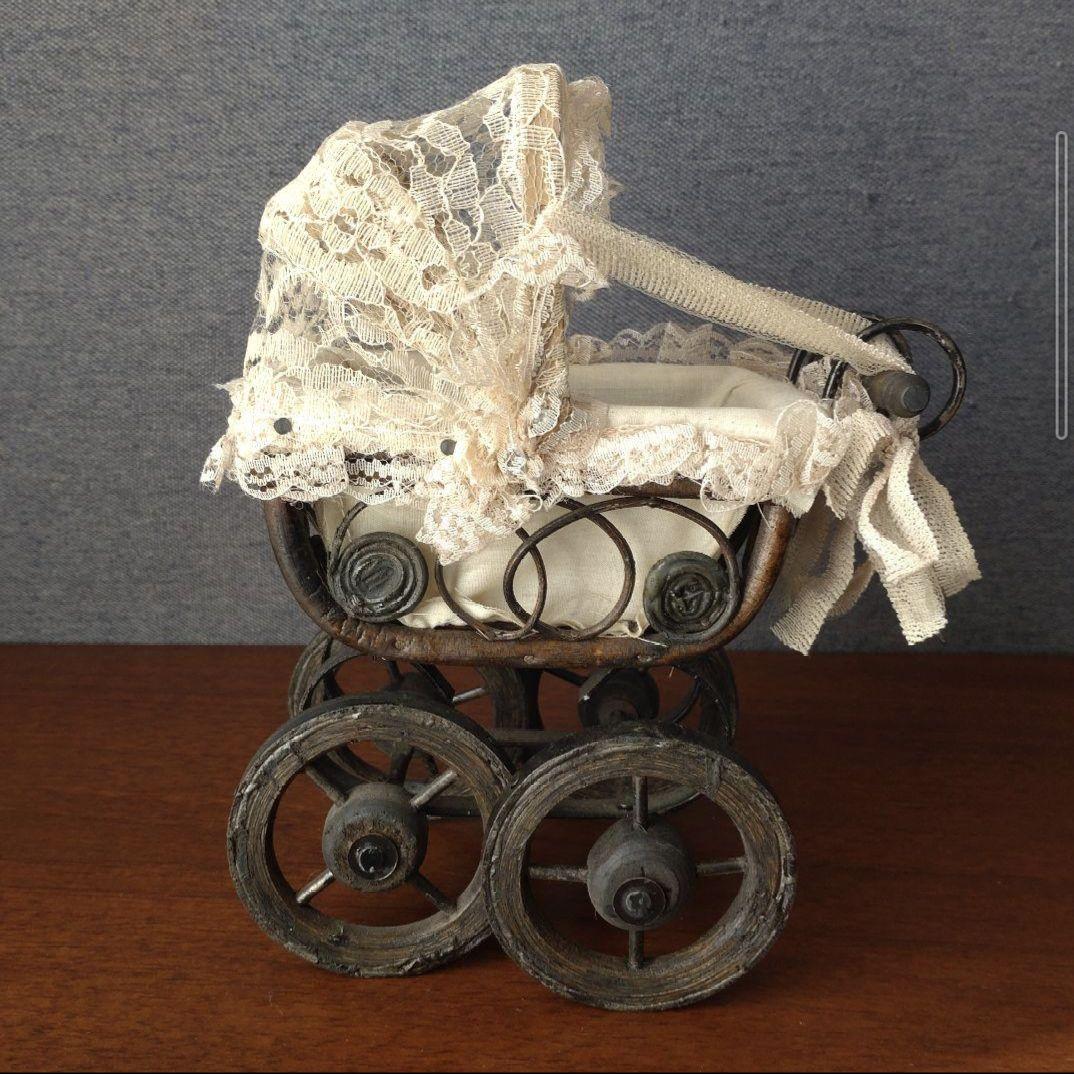 ヴィンテージ風 ミニチュア乳母車 木製車輪