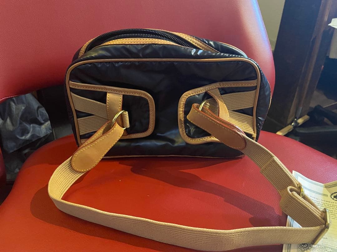 ☆美品 ハンティングワールド ウェストポーチ ウエストバッグ レディース メンズ