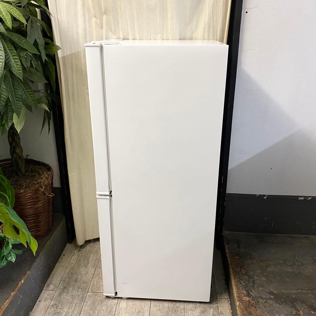 人気ニトリ！四角てシンプルなオシャレ感♪一人暮らしに ！2ドア冷凍冷蔵庫106L