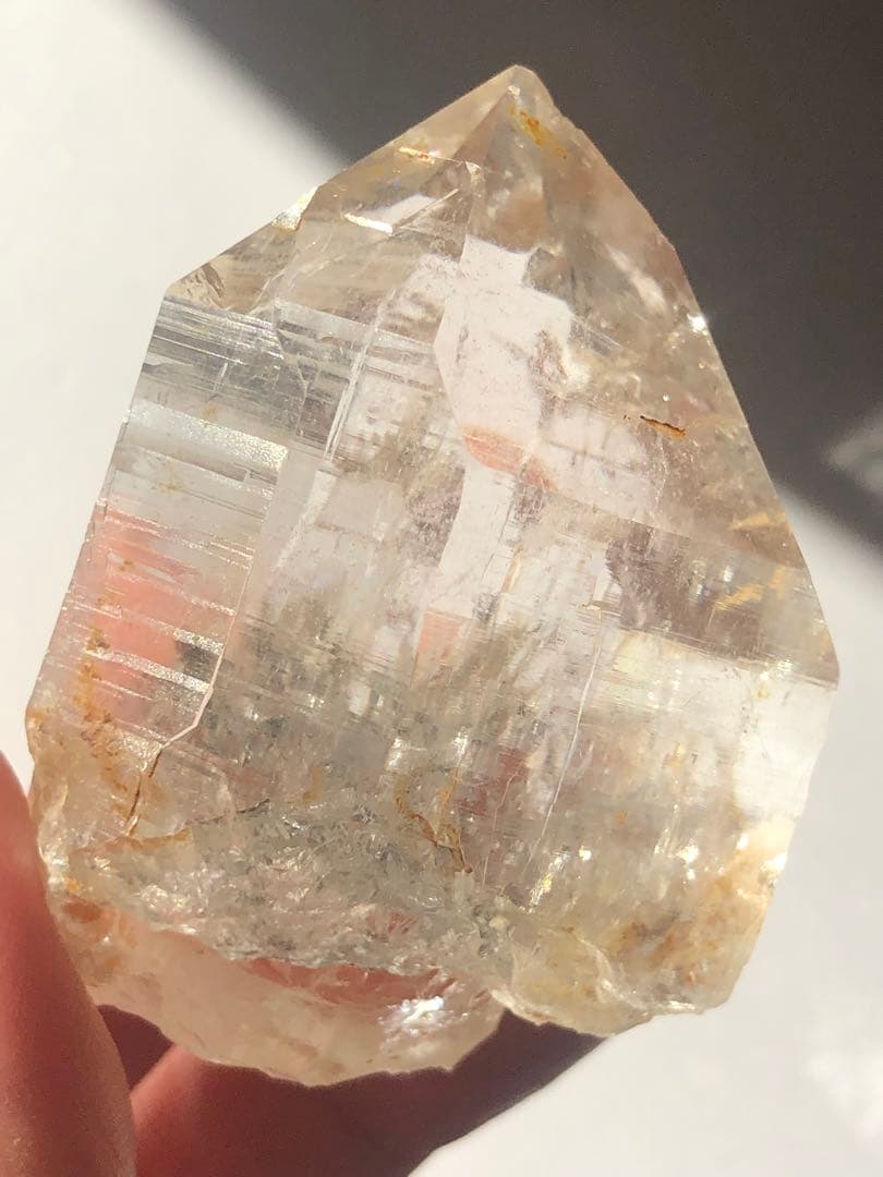 マニカラン　水晶　虹