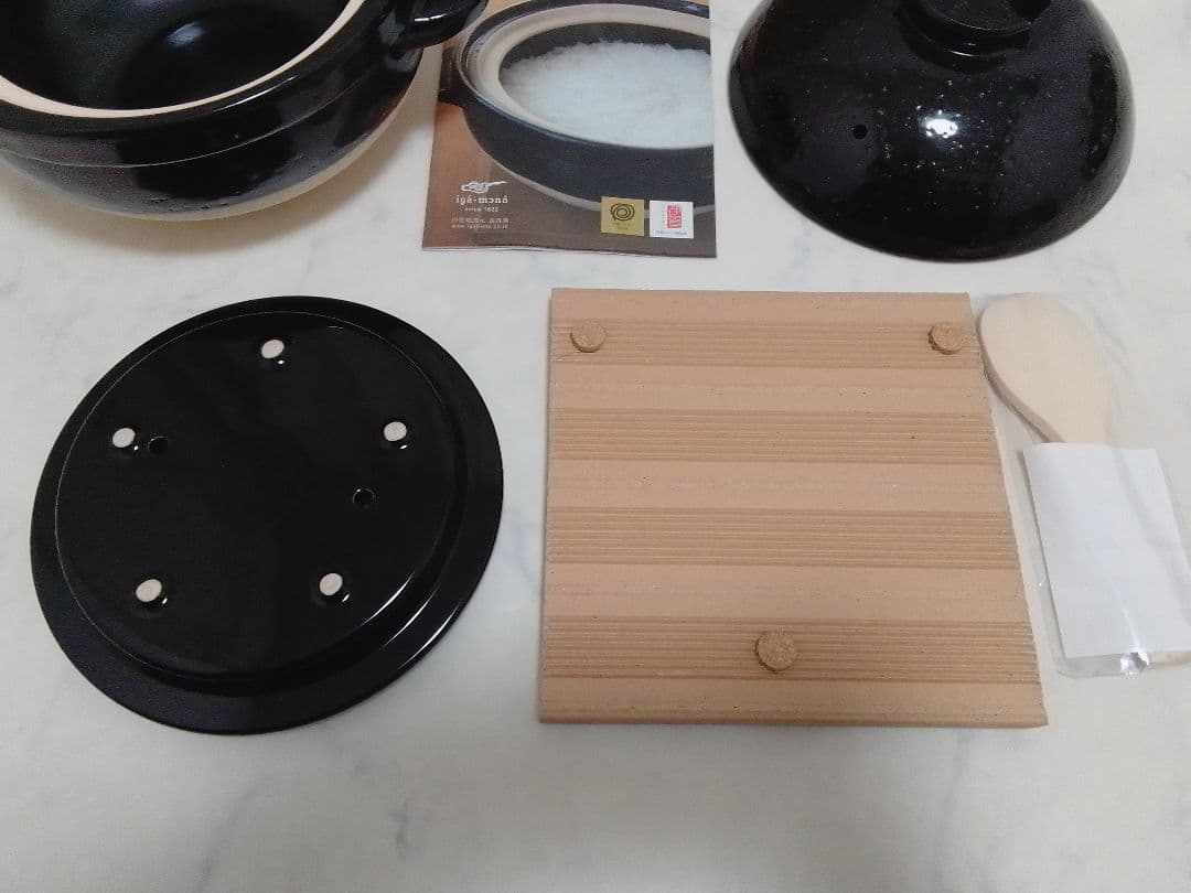 ☆未使用☆ 長谷園 かまどさん 三合炊き 土鍋 NCT-01