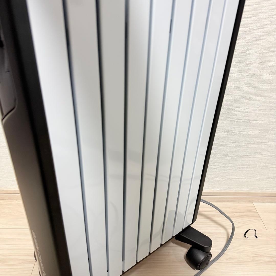 極美品　De'Longhi マルチダイナミックヒーター MDH 12-BK