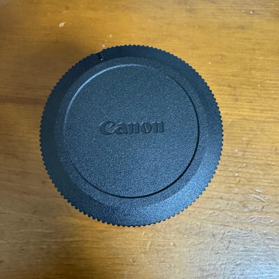 キャノン　RF24-105mm F4-7.1 IS STM