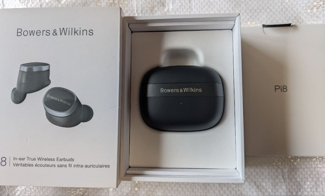 Bowers & Wilkins Pi8 ブラック