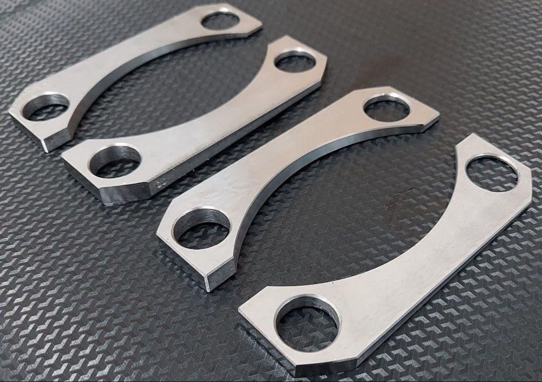 ホンダ フィット GK3 GK5 GP5 キャンバープレート 3.0度