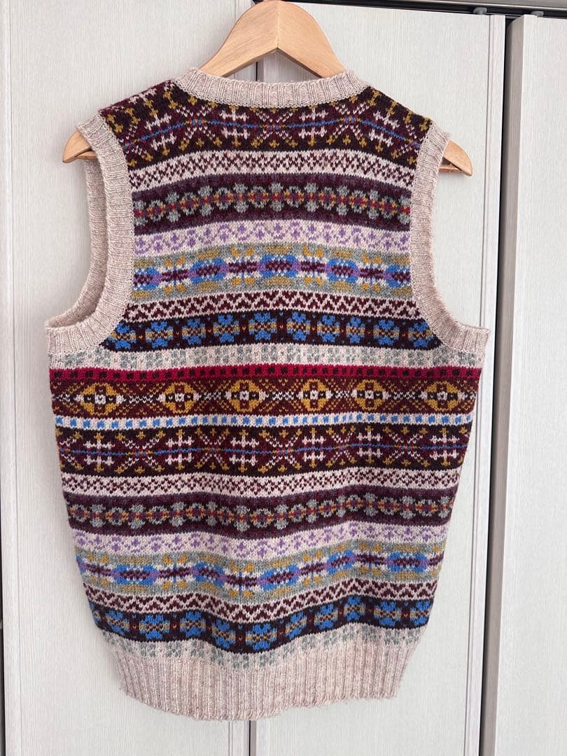 Jamieson's ノルディック柄 Vネックベスト