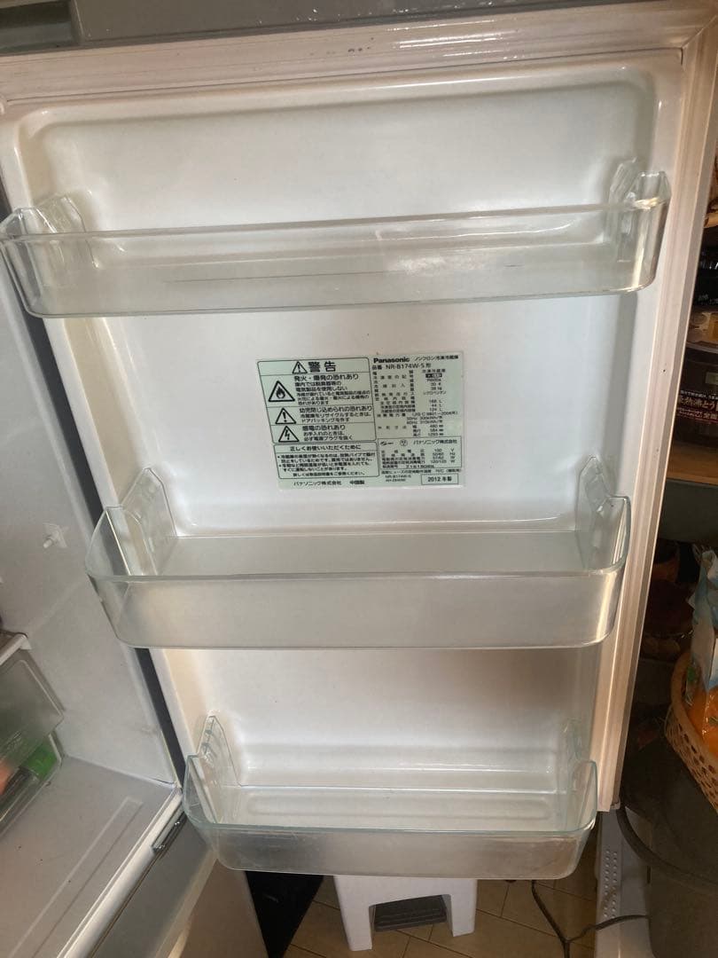 Panasonic 冷蔵庫 NR-B174W シルバー小型冷蔵庫168L設置込み