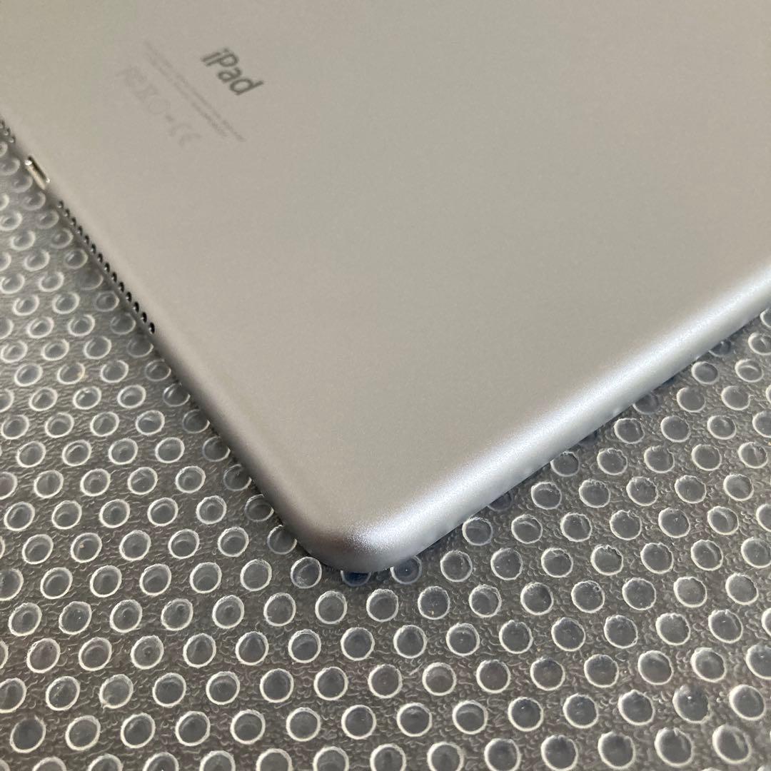 3976【早い者勝ち】美品☆電池最良好☆iPadAir2第2世代64GB au☆