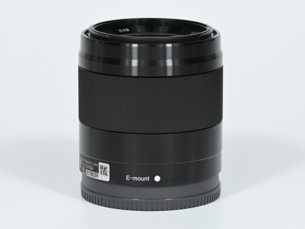【超美品】 ソニー　SONY E 50mm F1.8 OSS SEL50F18
