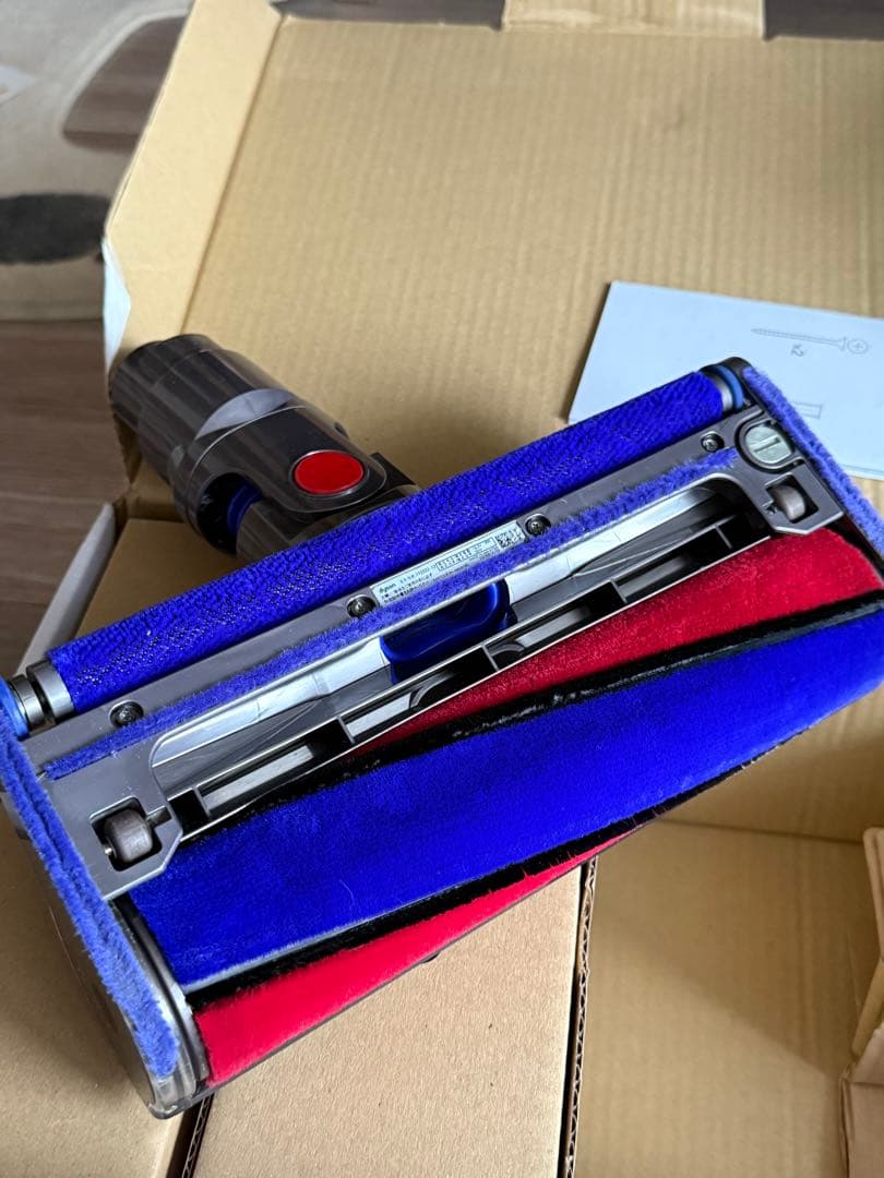 Dyson掃除機　ダイソン　V11 Fluffy Origin スタンド付き