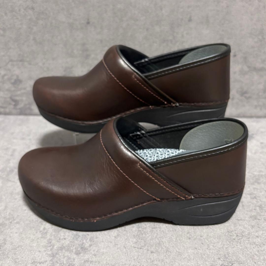 新品未使用　ダンスコ　プロフェッショナル　xp2.0　サボ　ブラウン　2133