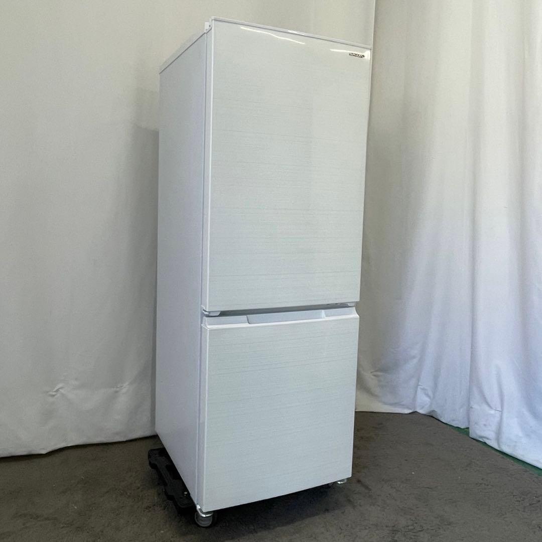 そら✨⭕️設置無料⭕️　シャープ　冷蔵庫　200ℓ　付替可能ドア　22年