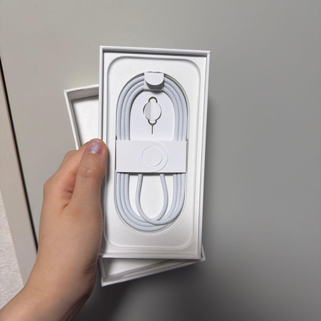 スマートフォン本体 バッテリー最大容量100%