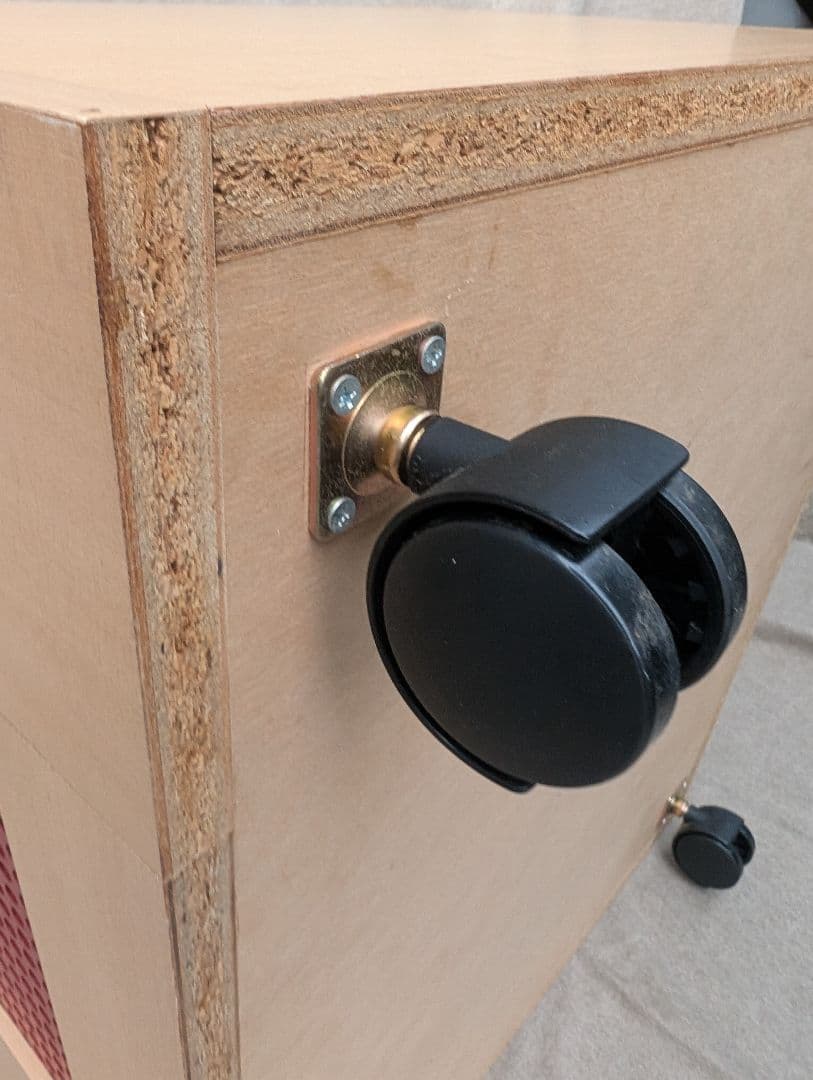 即発送☆アクタス購入　収納ボックス キャスター付き 赤メッシュ