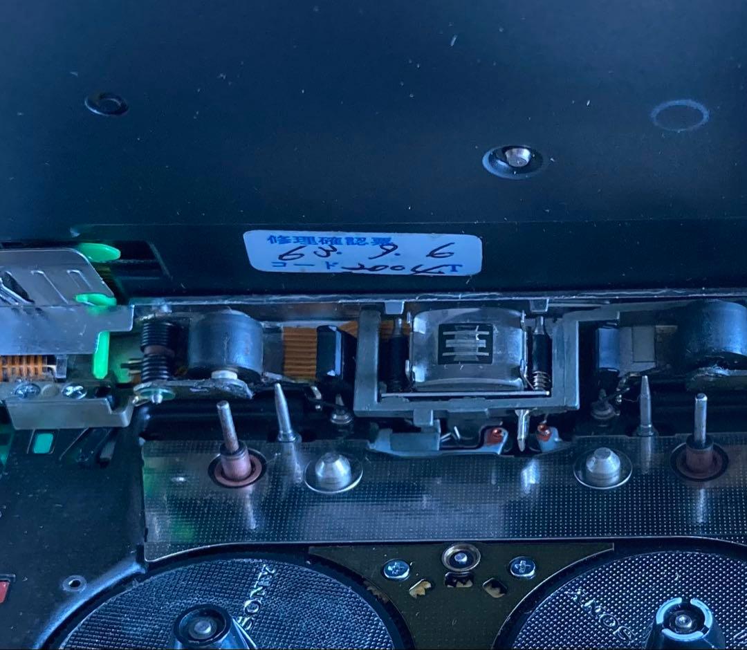 SONY WM-F203 ウォークマン カセットプレーヤー取説付き【ジャンク】