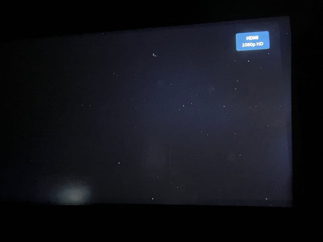 iSinbox 超短焦点プロジェクター　【1200ANSI/4K対応】