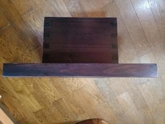 木枠付きの火鉢（蓋あり）