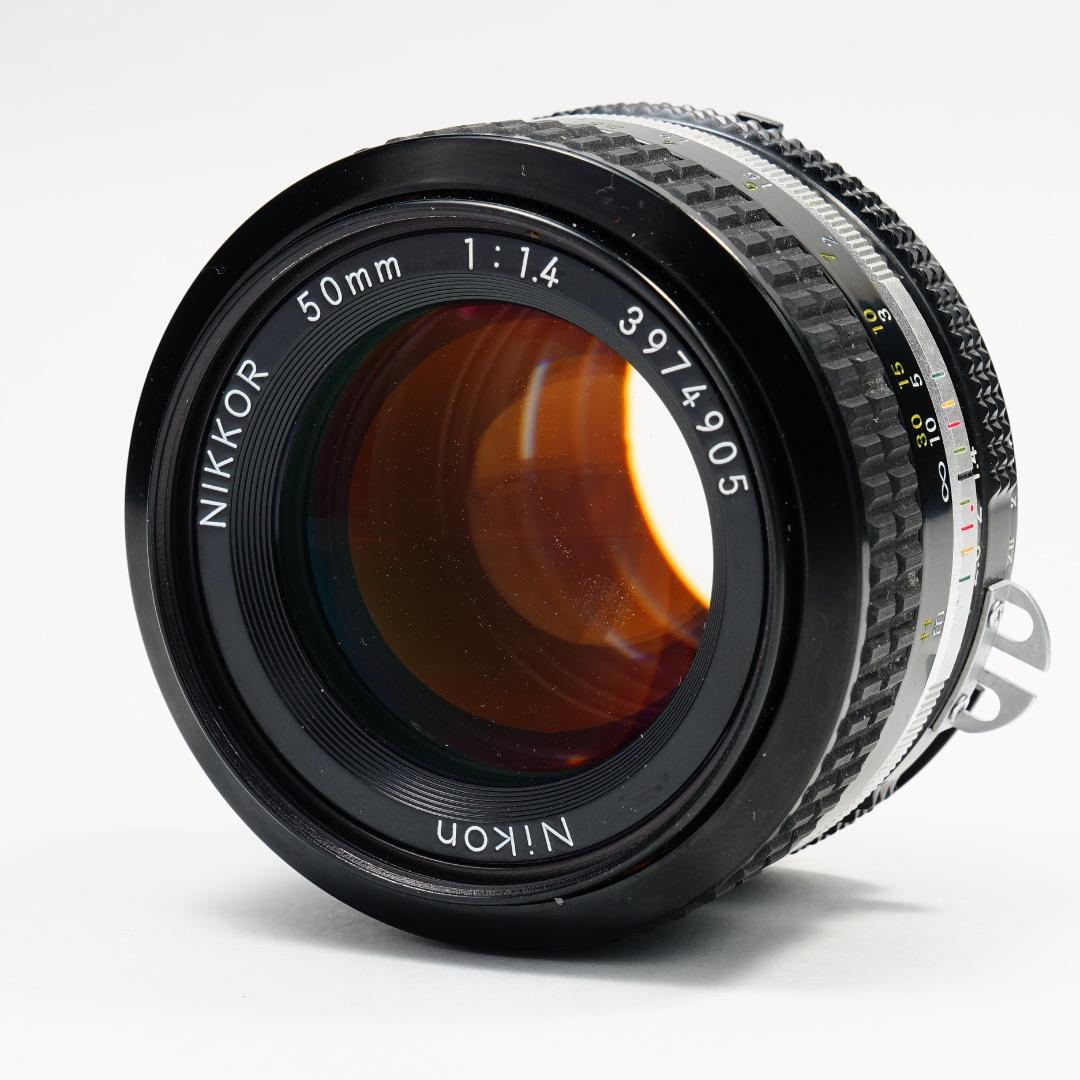 【極美品】動作◎ ニコン　Ai Nikkor 50mm F1.4 905