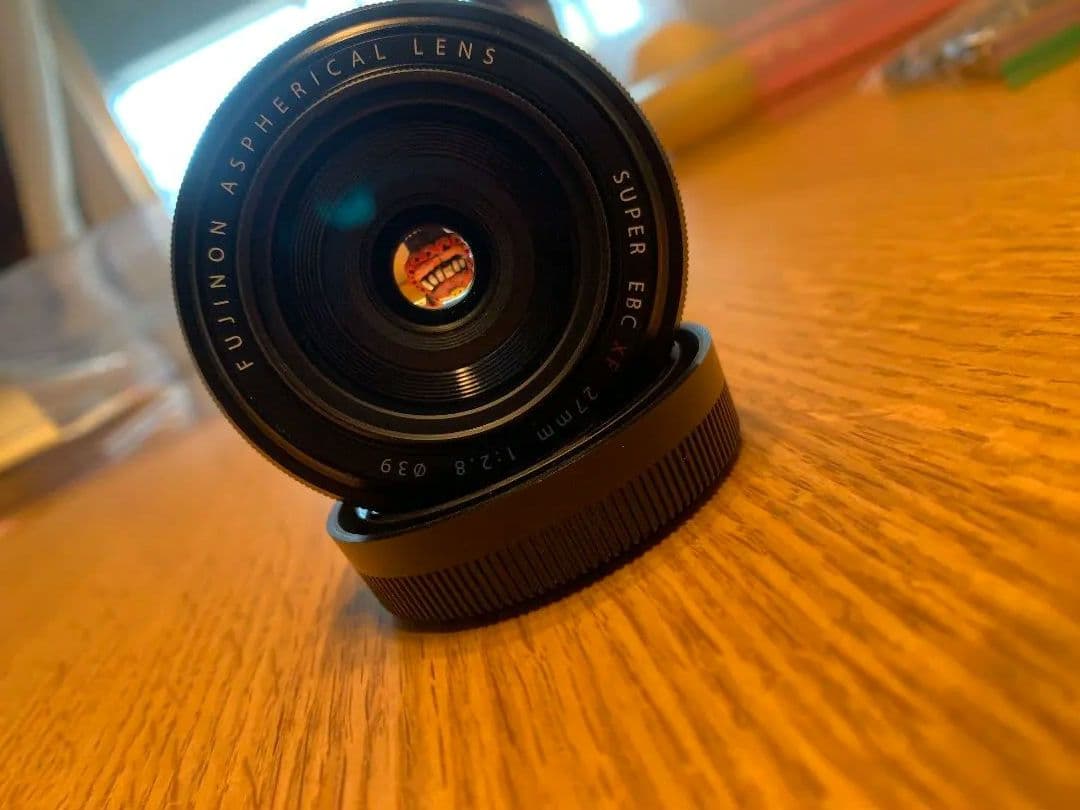 富士フイルムXF27 F2.8、社外レンズフード・プロテクター付パンケーキ！