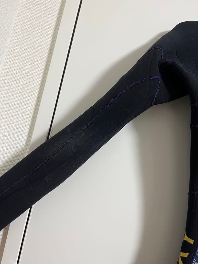 フルスーツ ウェットスーツ 黒 カラフル