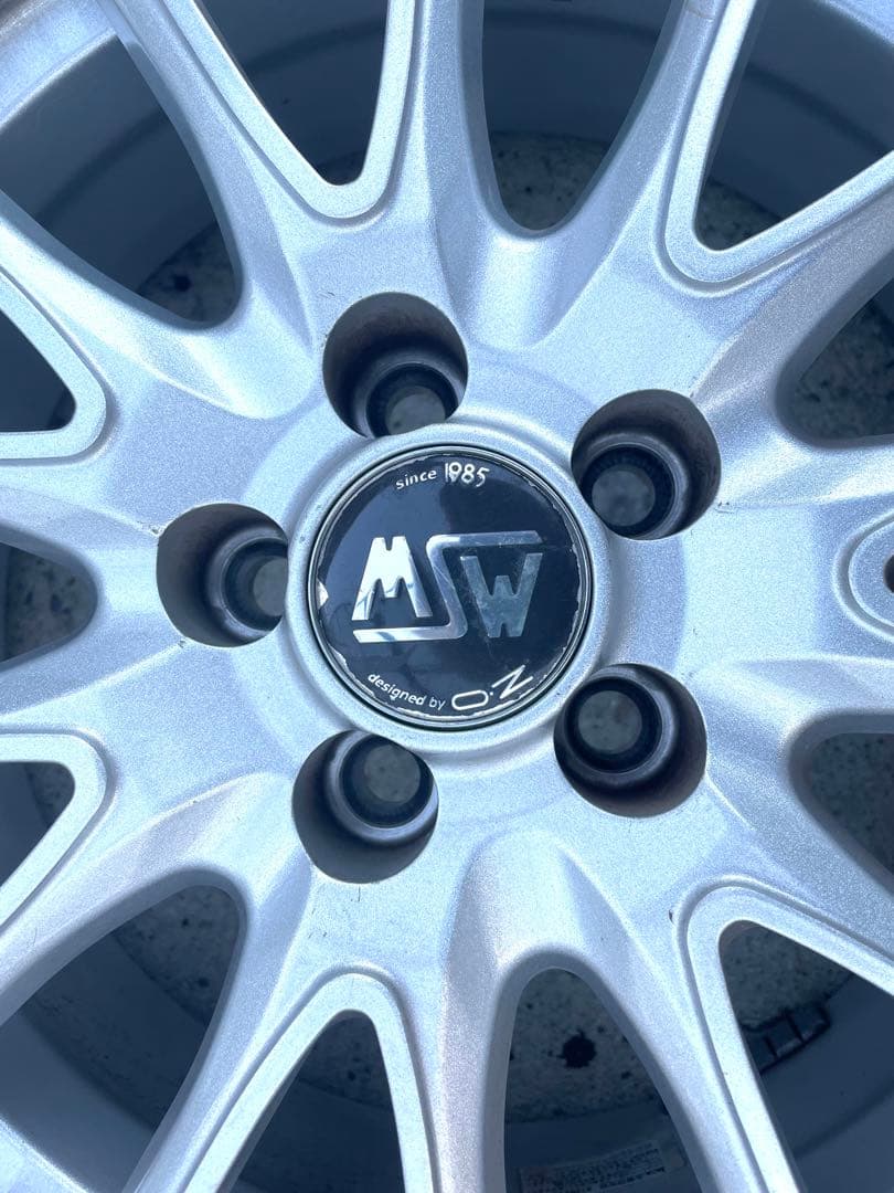 VW T-クロス　スタッドレス/アルミ 5穴 PCD100 205/60/16