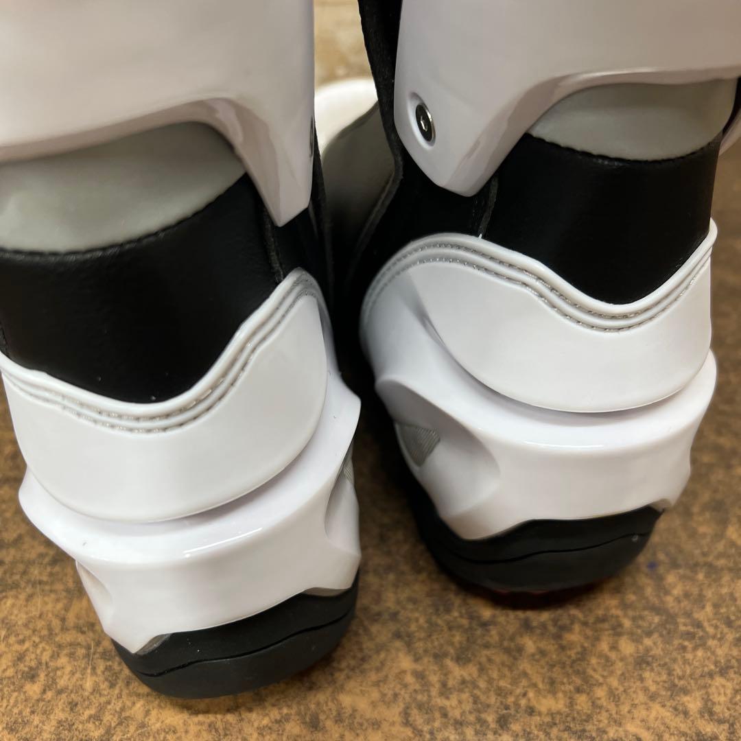 【未使用品】JG・WOLVES バイク用 レーシングブーツ ホワイト/ブラック