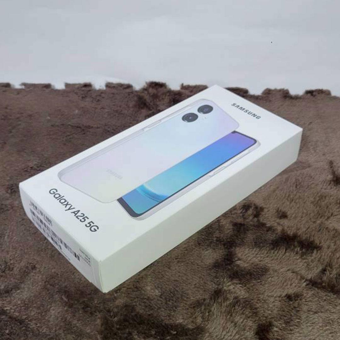 【ほぼ新品未使用】Samsung Galaxy A25 5G 本体 ライトブルー