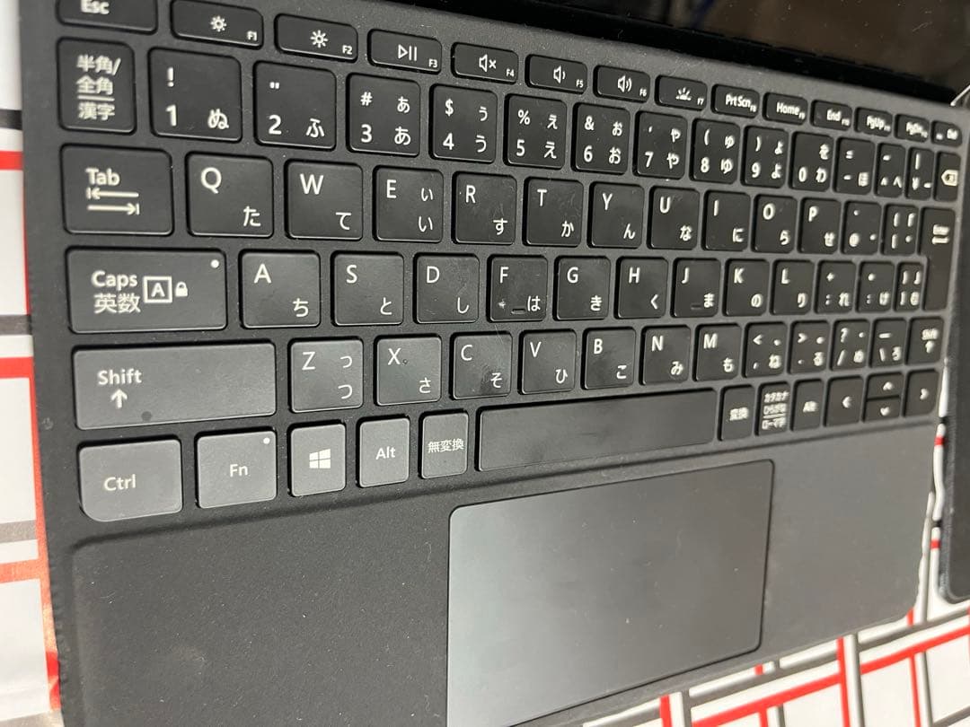 ほぼ未使用・高速・高性能 Surface Go 4GB・64GB SSD