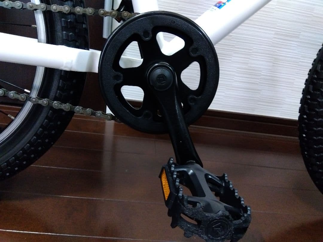 【ハレ】GIOS　GENOVA　18インチ　手渡し希望（池田市・川西市）