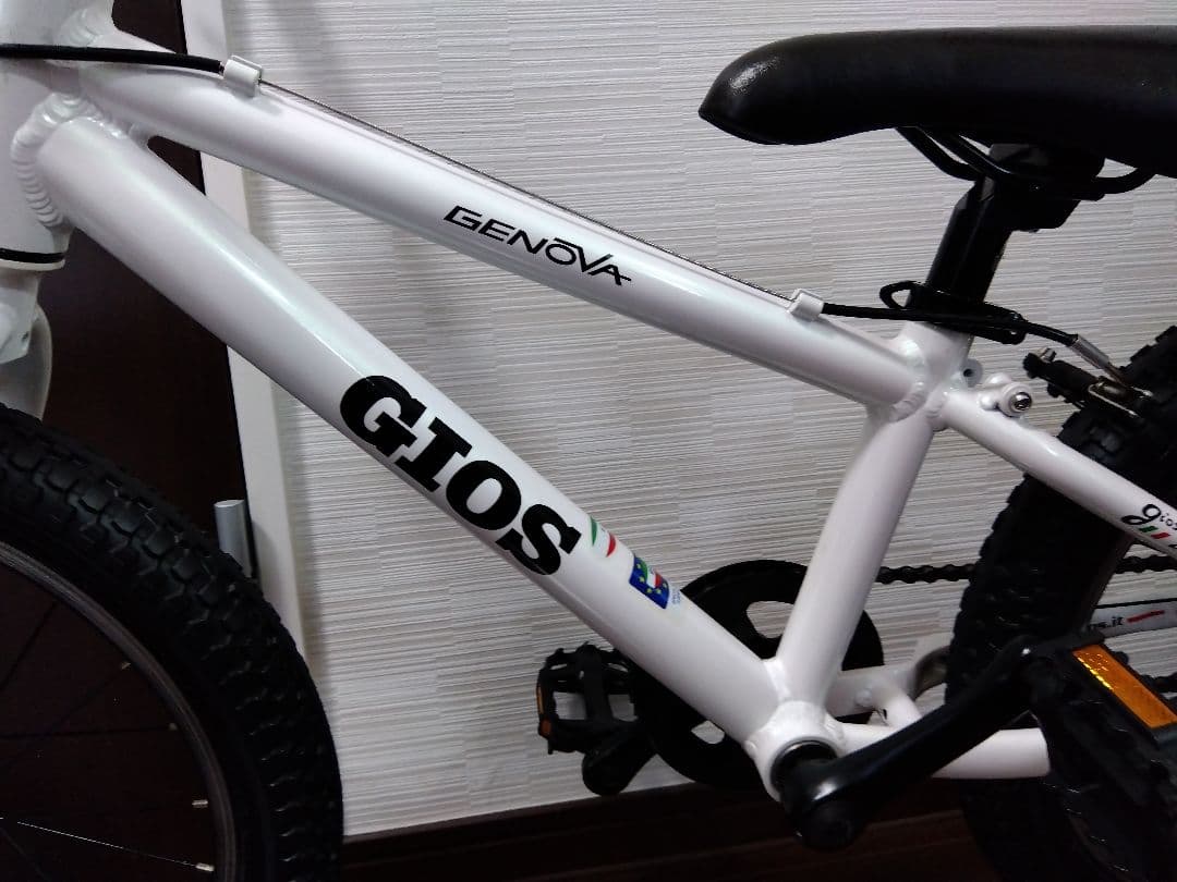 【ハレ】GIOS　GENOVA　18インチ　手渡し希望（池田市・川西市）