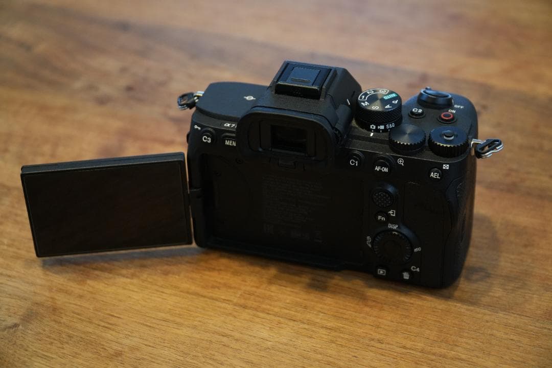 SONY α7 IV ミラーレスカメラ 本体と付属品