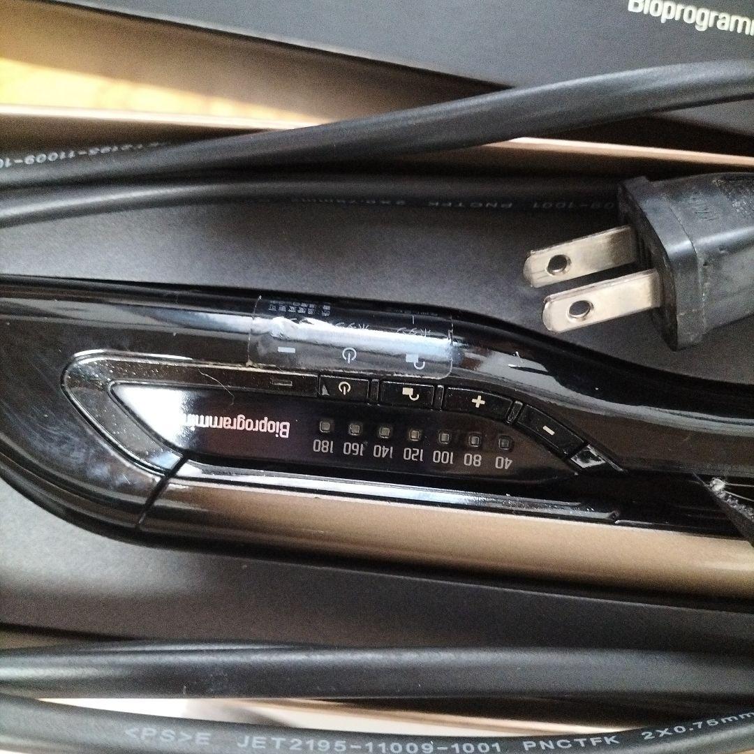 リュミエリーナ ヘアビューロン 4D Plusストレートアイロン