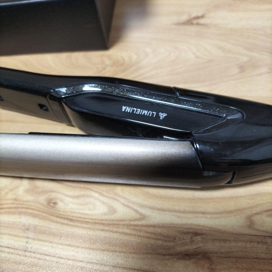 リュミエリーナ ヘアビューロン 4D Plusストレートアイロン