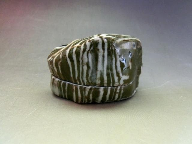 香合■表裏貫通錦「内田泰秀」木の葉香合 錦練上手 茶道具 日蓮宗法音寺住職 骨董