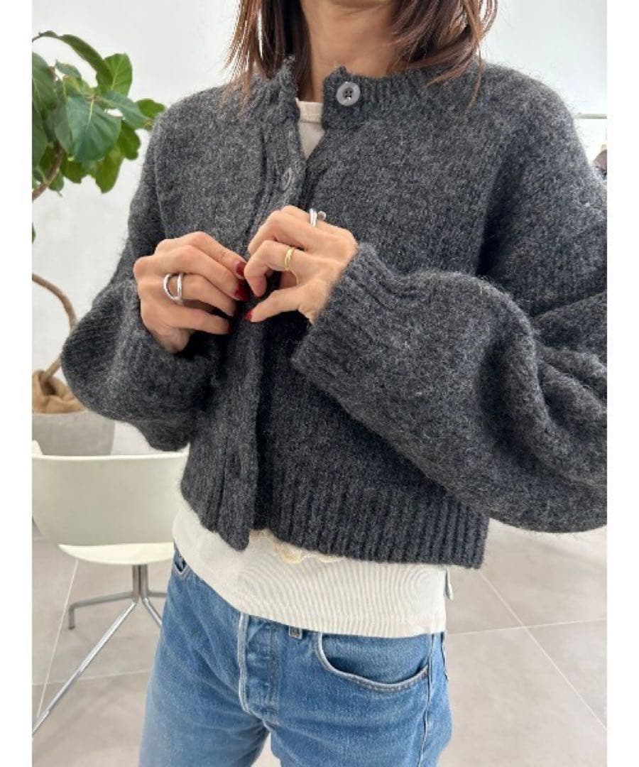 BLACK by moussy ブラックバイマウジー　カーディガン　ウール