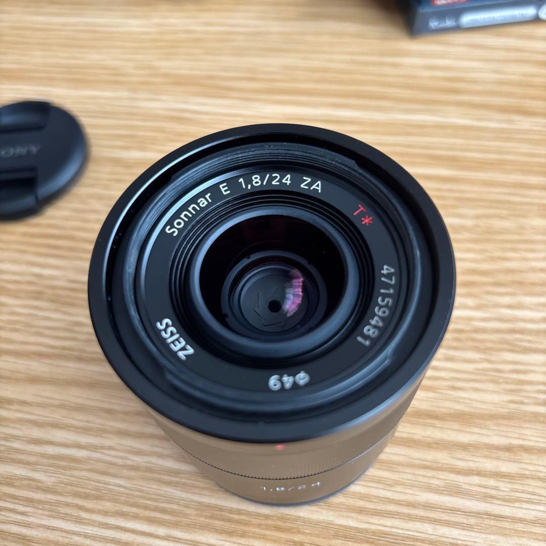 SONY SEL24F18Z Eマウント　おまけフィルター付