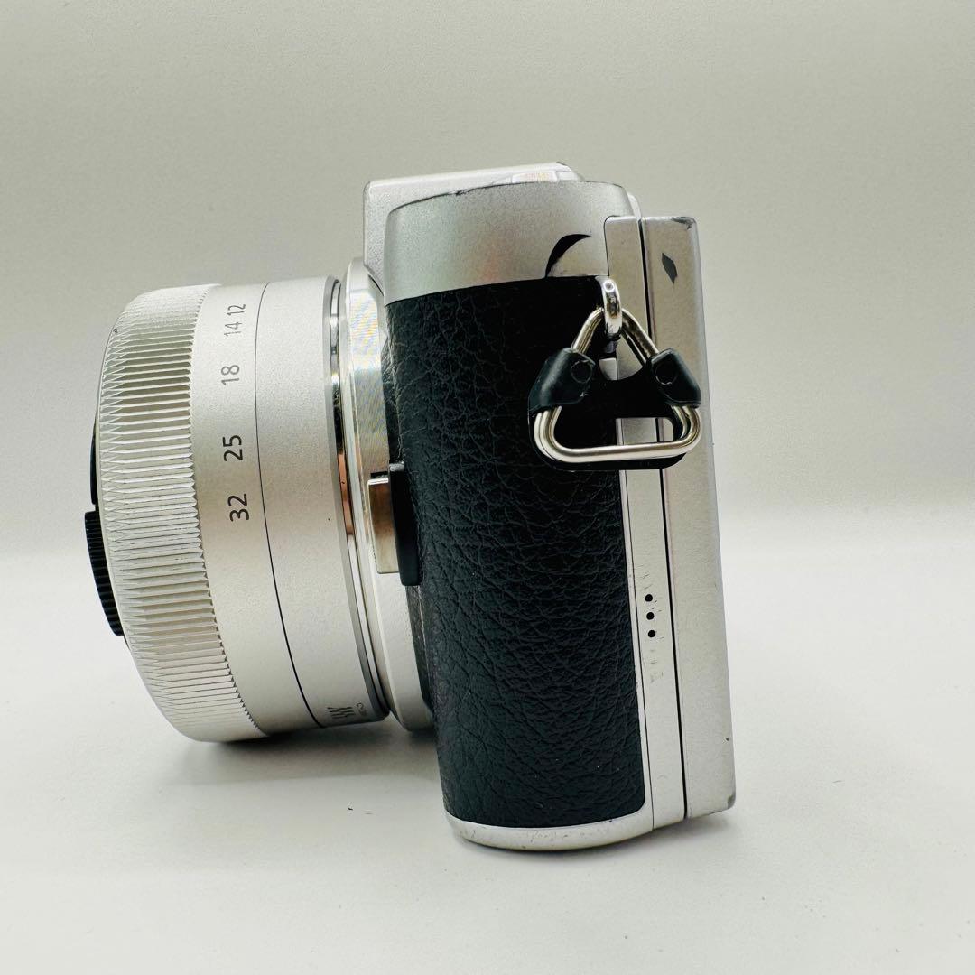 【美品】Panasonic LUMIX DMC-GF7W ミラーレス シルバー