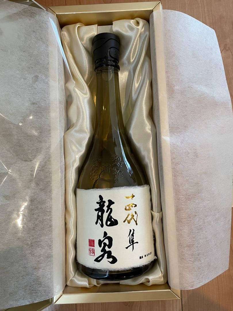 十四代 龍泉 隼 はやぶさ 720ml 木箱・冊子付 未開栓 美品