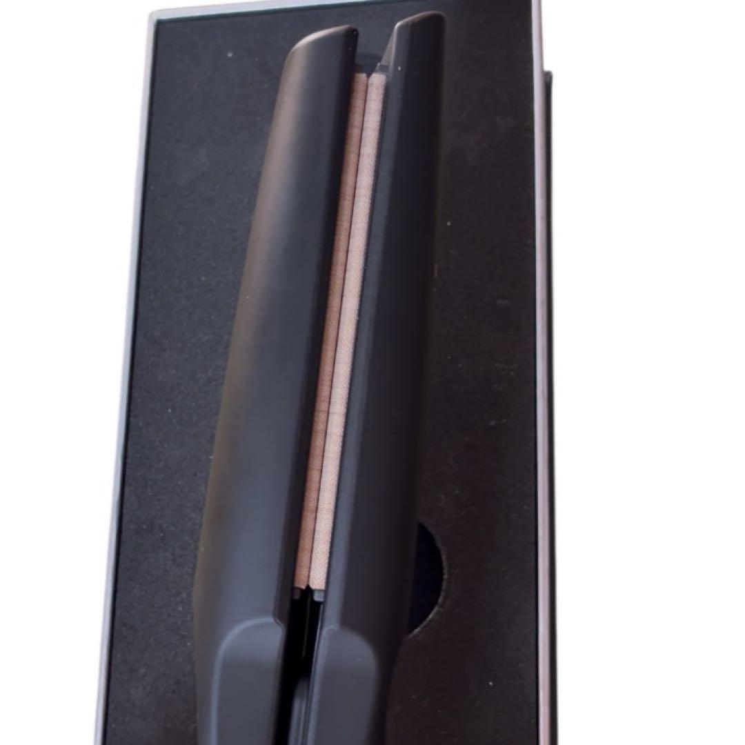 美品　KINUJO PRO 絹女　ストレートヘアアイロン ブラック　KP-001