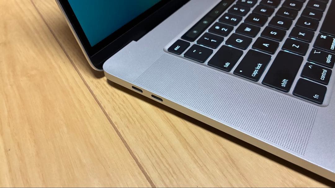 MacBook本体 MacBook Pro 16inch Model A2141 (2019 i9)