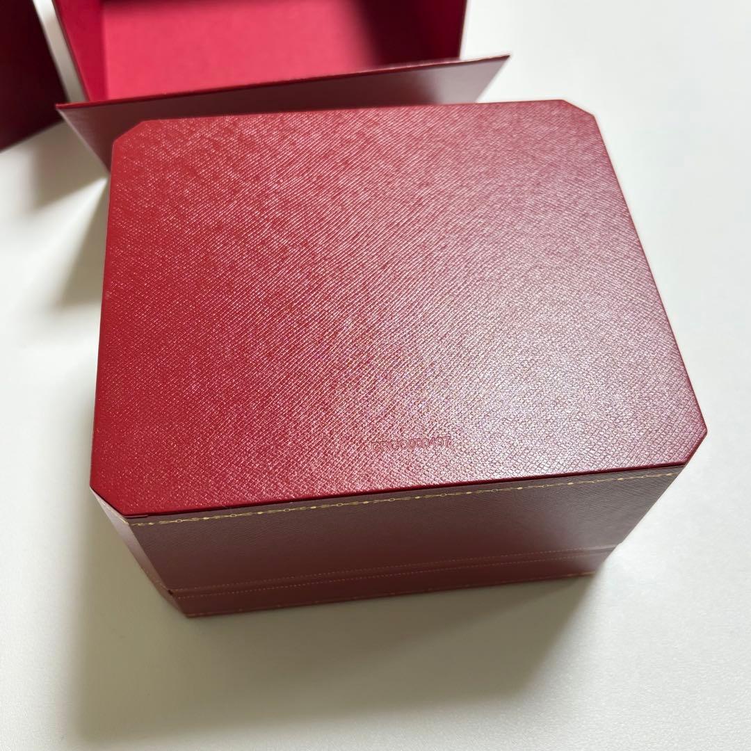 美品　カルティエ　腕時計　ウォッチ　ケース　空箱　現行品