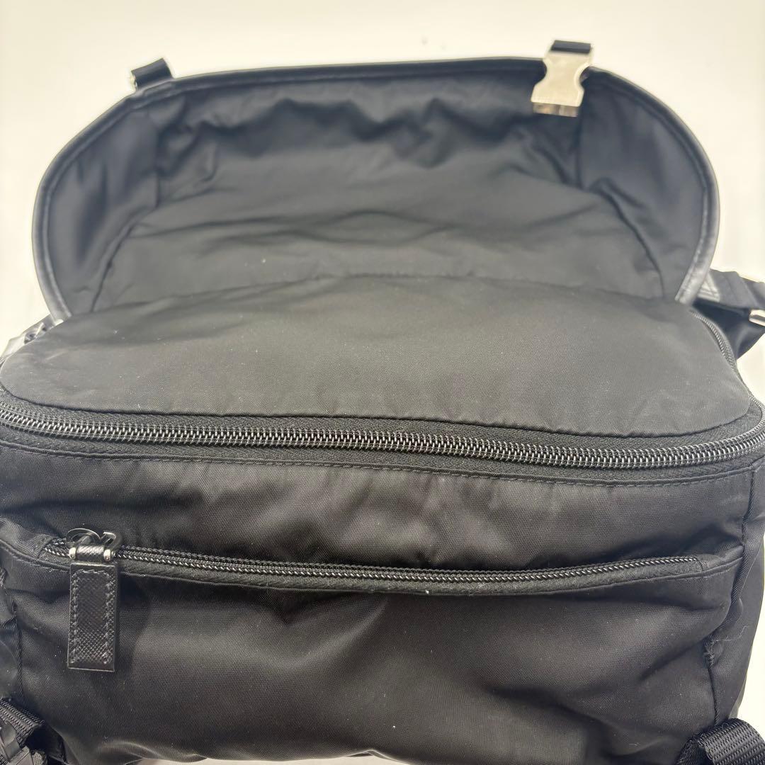 【良品✨】PRADA プラダ　ボディバッグ　ウエストポーチ　ショルダー　ナイロン