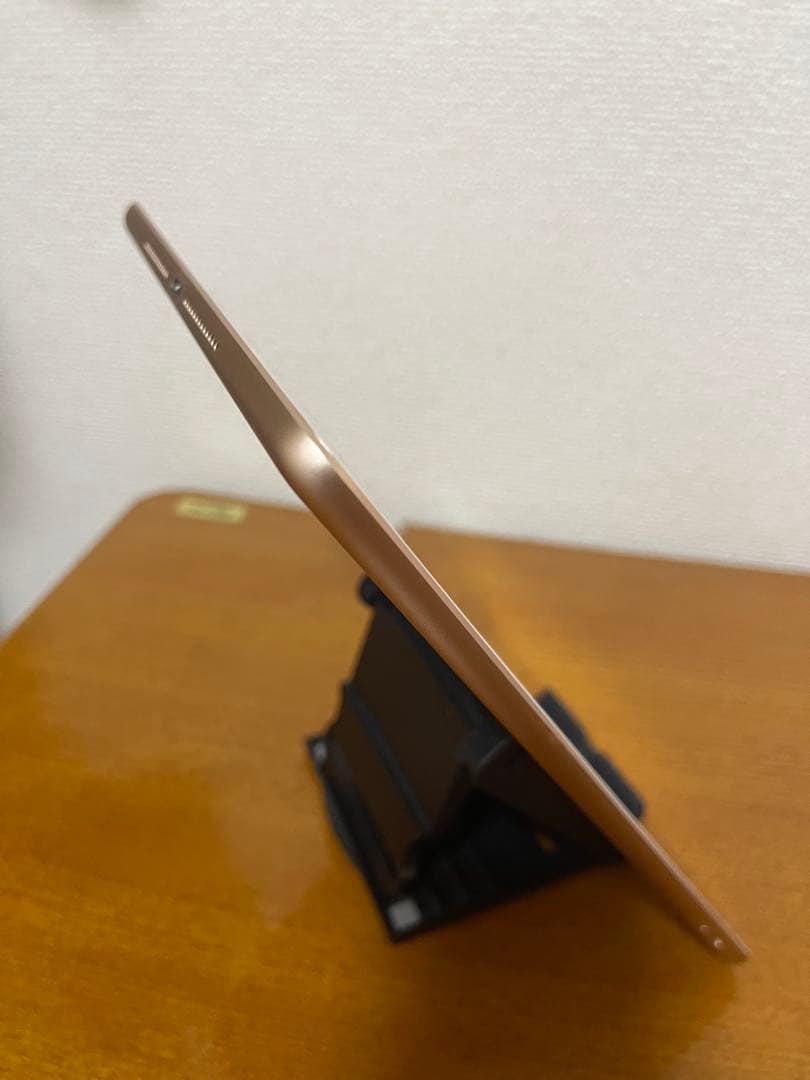 ゆ*か様 iPad 9.7インチ(第6世代) 128GB Wi-Fi