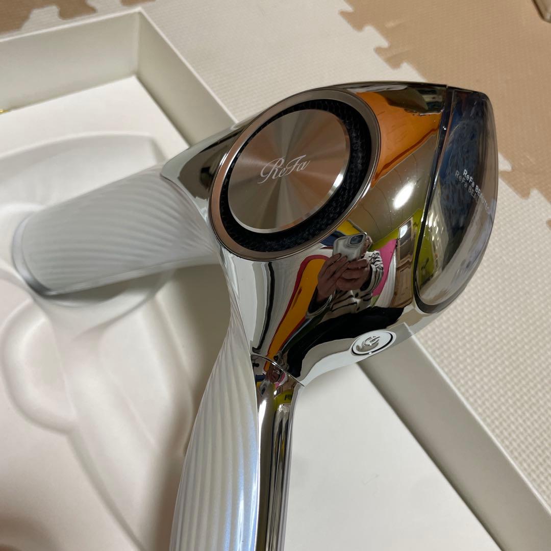 リファビューティックドライヤー PRO ホワイト