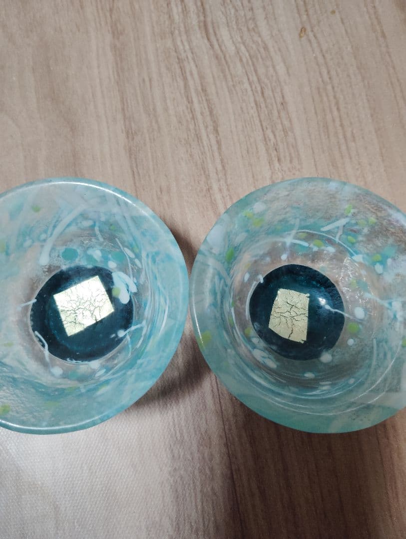 高級金箔入りガラス小鉢　冷酒のお猪口にも！青と緑のマーブル模様 2個