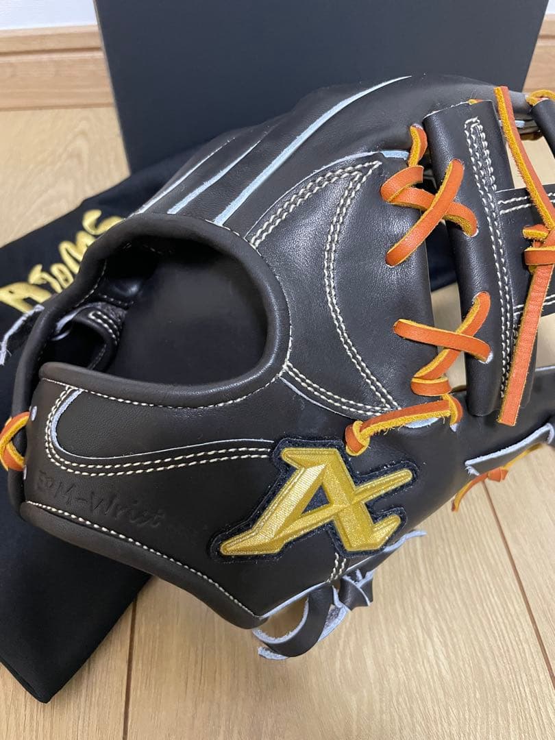 新品未使用‼️ATOMS アトムズ　硬式グローブ