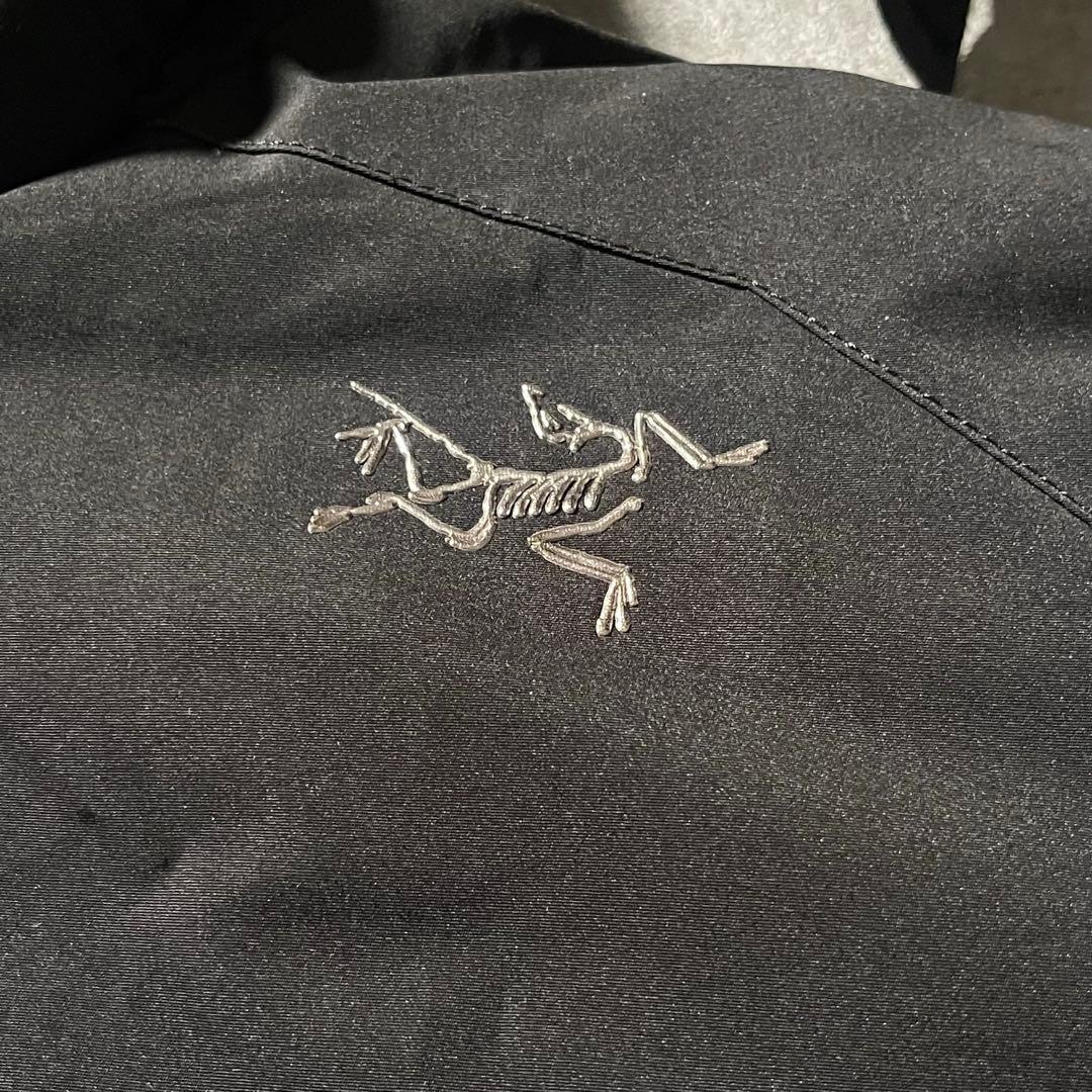 ジャケット・アウター Arc'teryx GORE-TEX Insulated Jacket