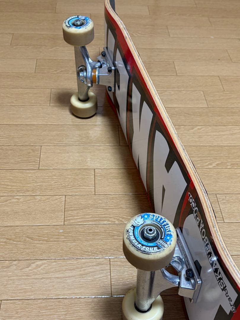 BAKER 8.125 ベイカーコンプリートデッキ インディペンデント　ボーンズ