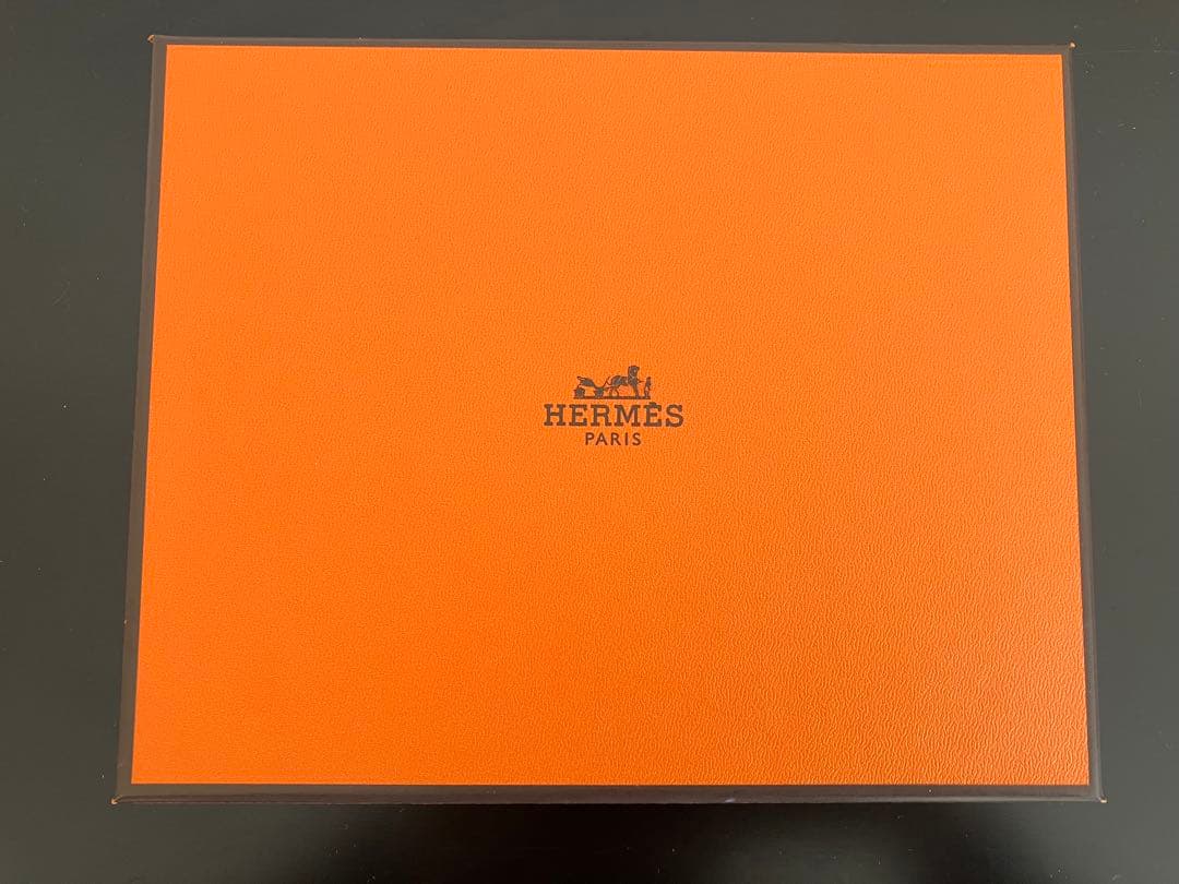 【未使用品】HERMES エルメス シェーヌダンクル　スクエアプレート 皿