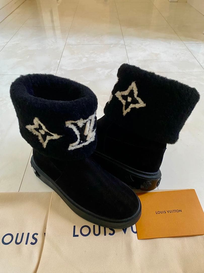 23年製 ルイヴィトン スノードロップ ムートン ショート ブーツ 24.5cm